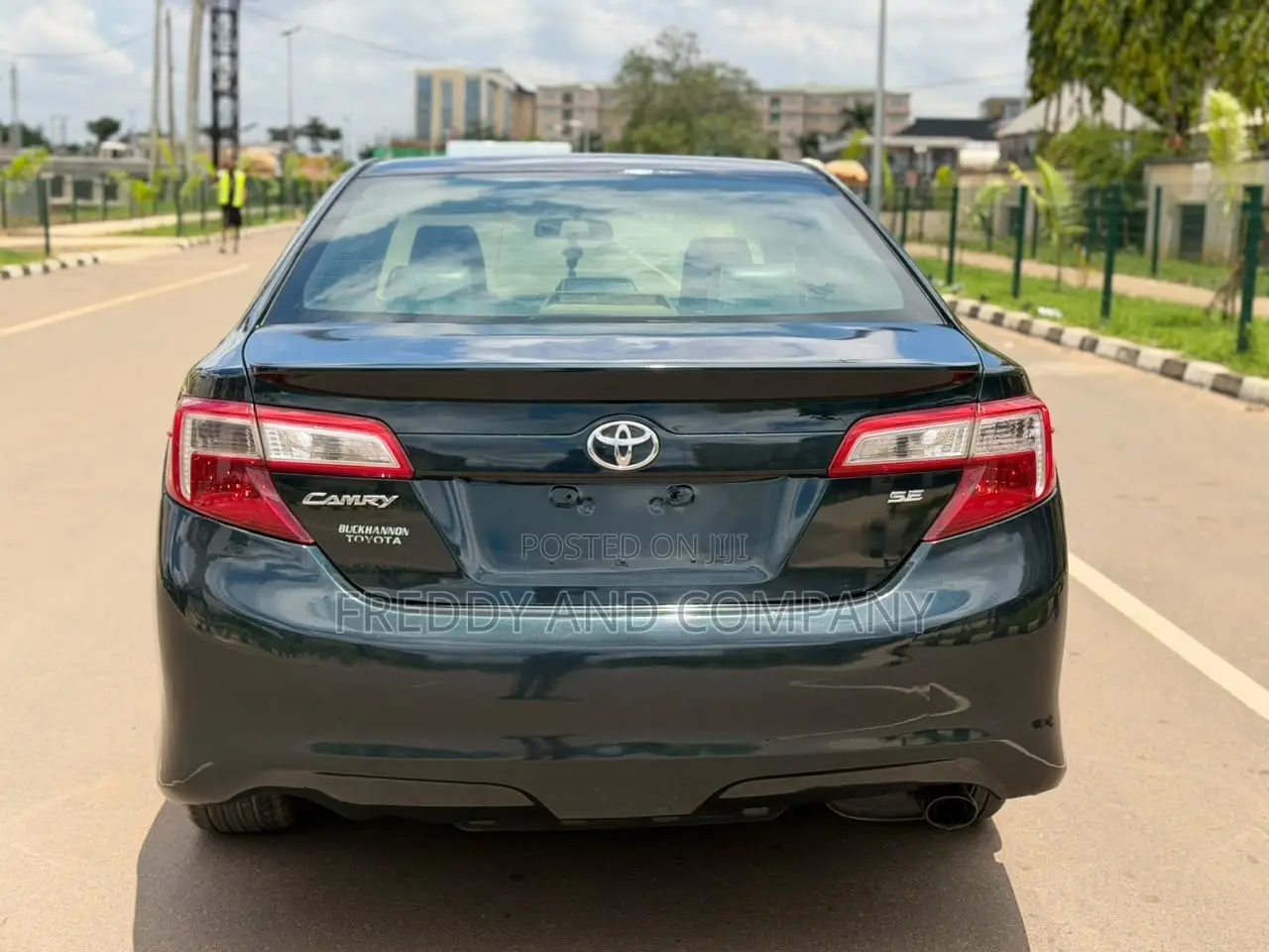 Toyota Camry SE 4dr Sedan (2.5L 4cyl 6A) 2014 Black