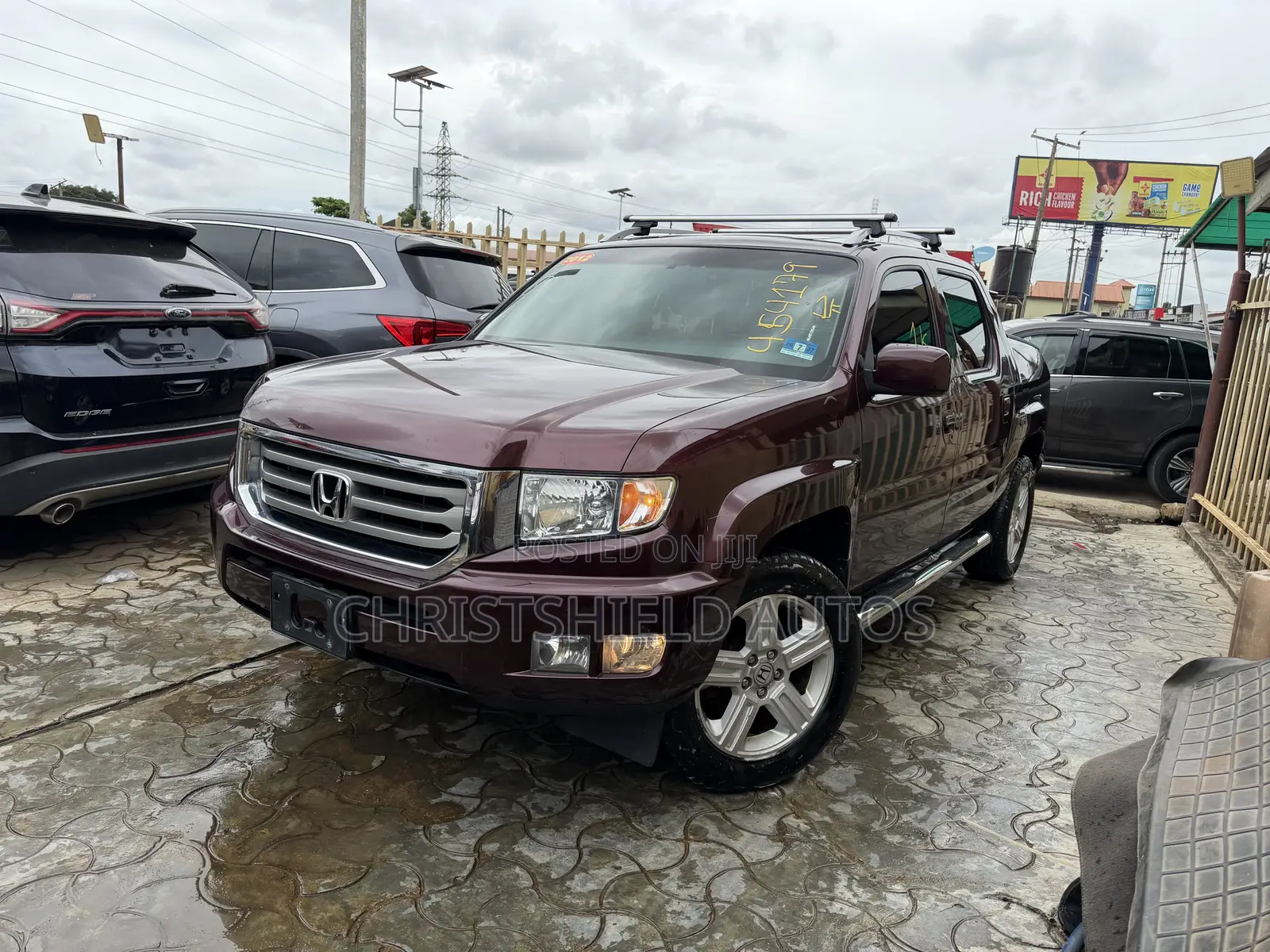 Honda Ridgeline RTL w/Leather 4x4 Crew Cab 122 in. WB 2012 Burgundy