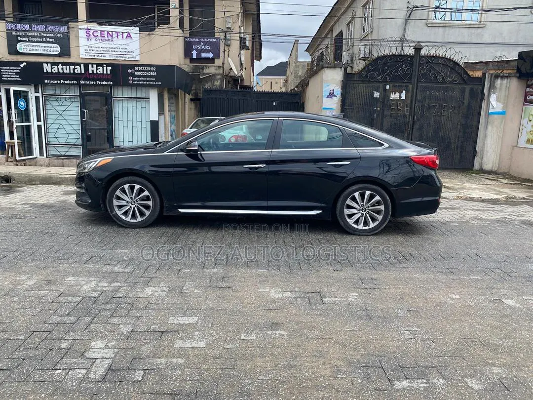Hyundai Sonata Limited Sedan FWD (2.4L 4cyl 6A) 2016 Gray