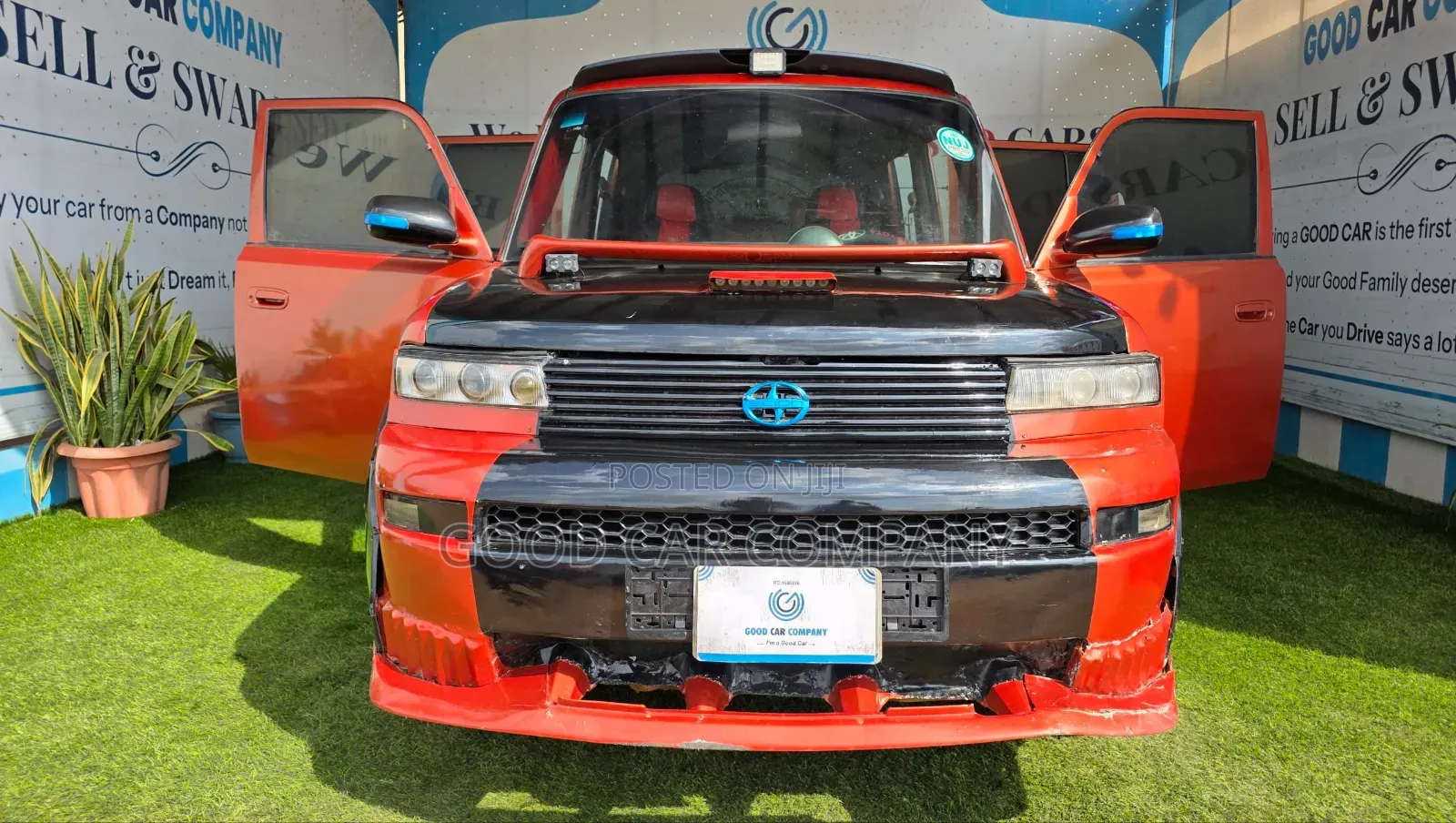 Scion xB Base 2006 Orange