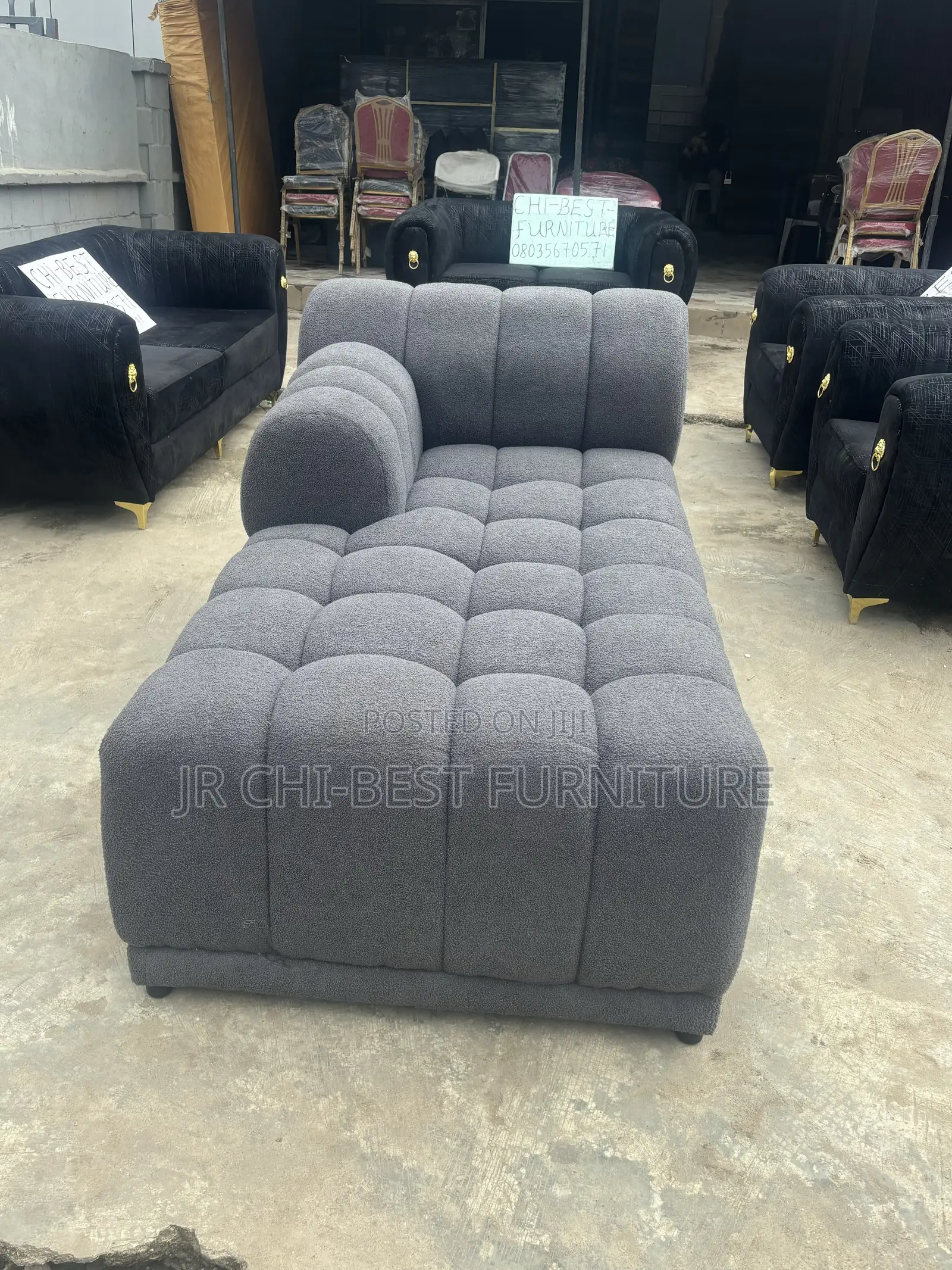 L-Shaped Upholstery Fabric Sofa of Proven Quality