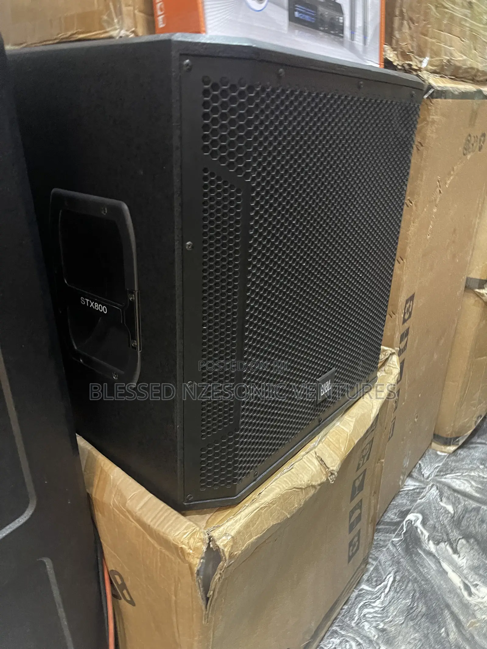Single Acoustic Sub Speaker