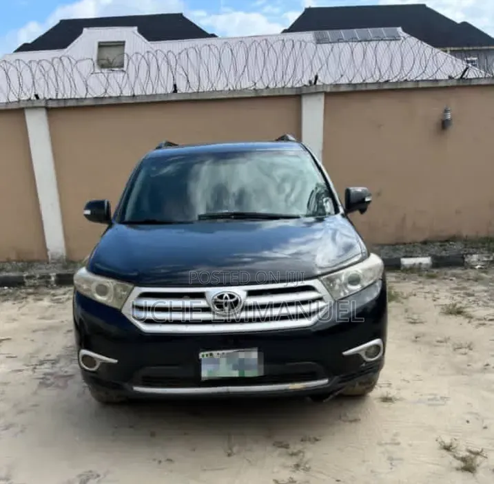 Toyota Highlander 2014 Black