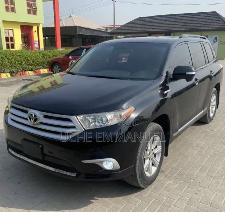 Toyota Highlander 2014 Black