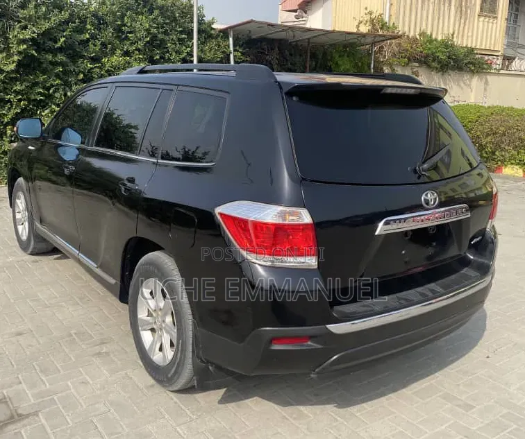 Toyota Highlander 2014 Black