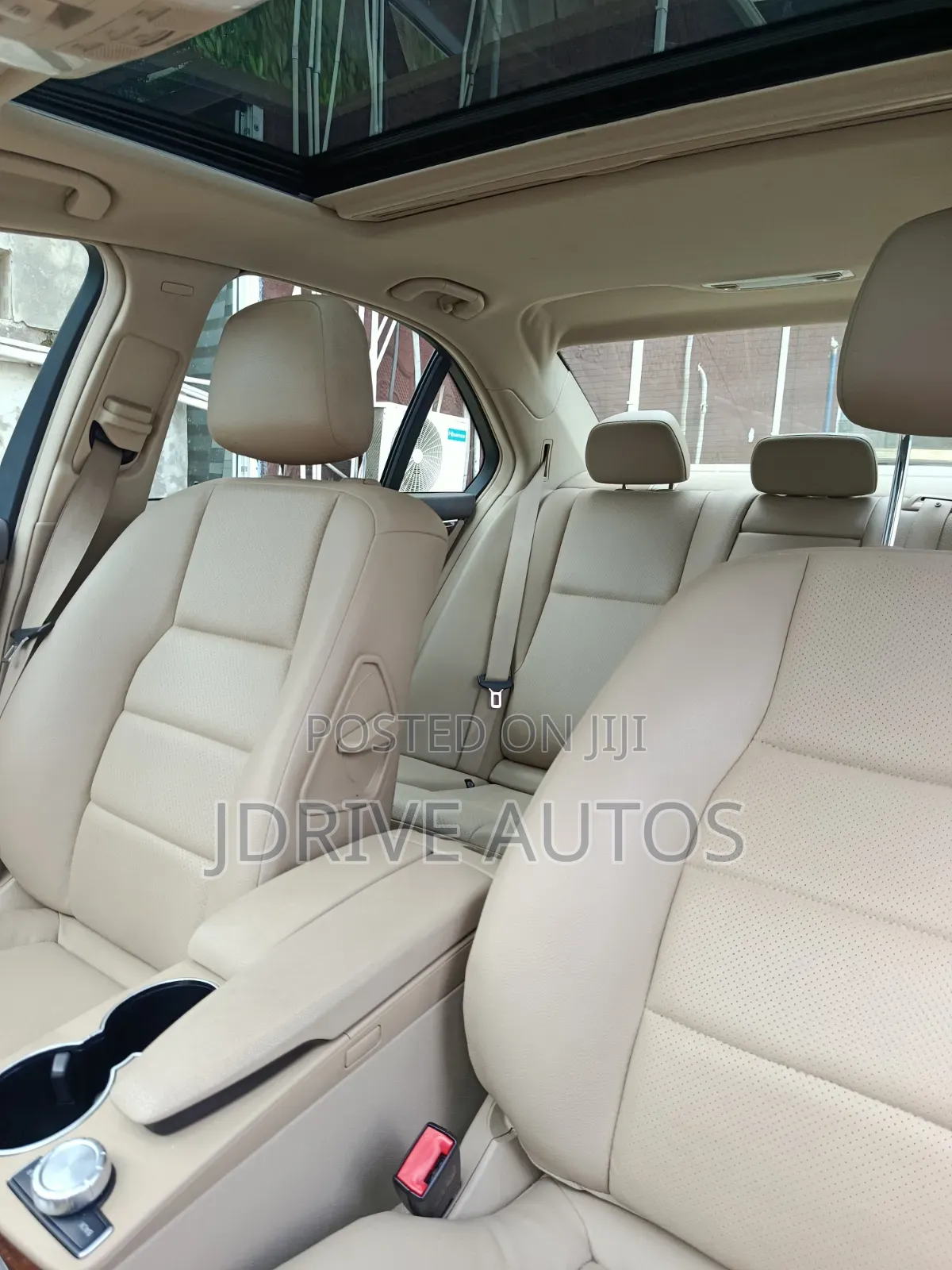 Mercedes-Benz C300 Sport 4Matic Sedan AWD (3.5L 6cyl 7A) 2013 Black