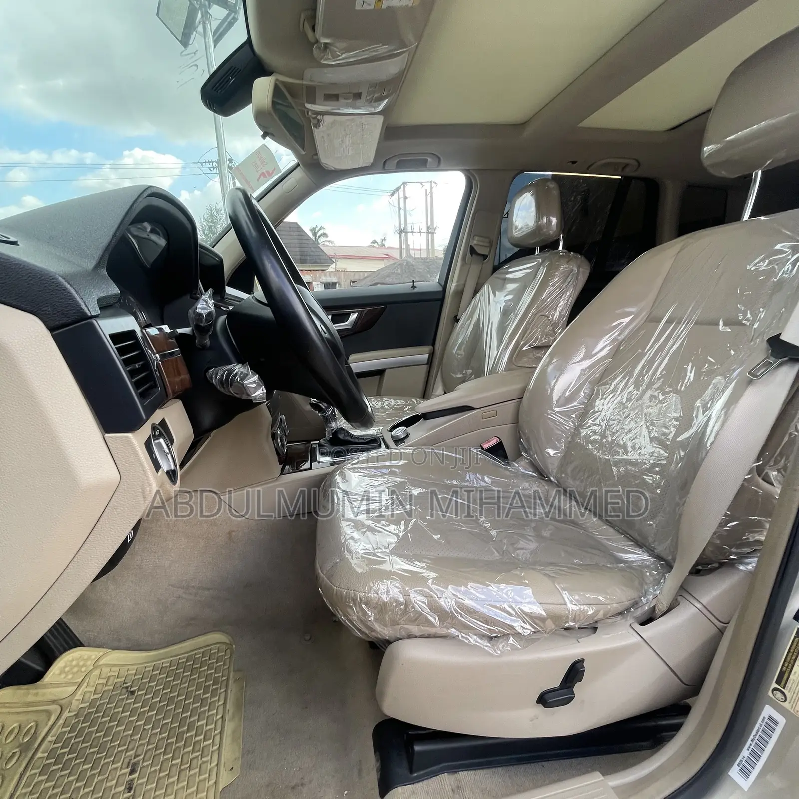 Mercedes-Benz GLK-Class 2012 Gold