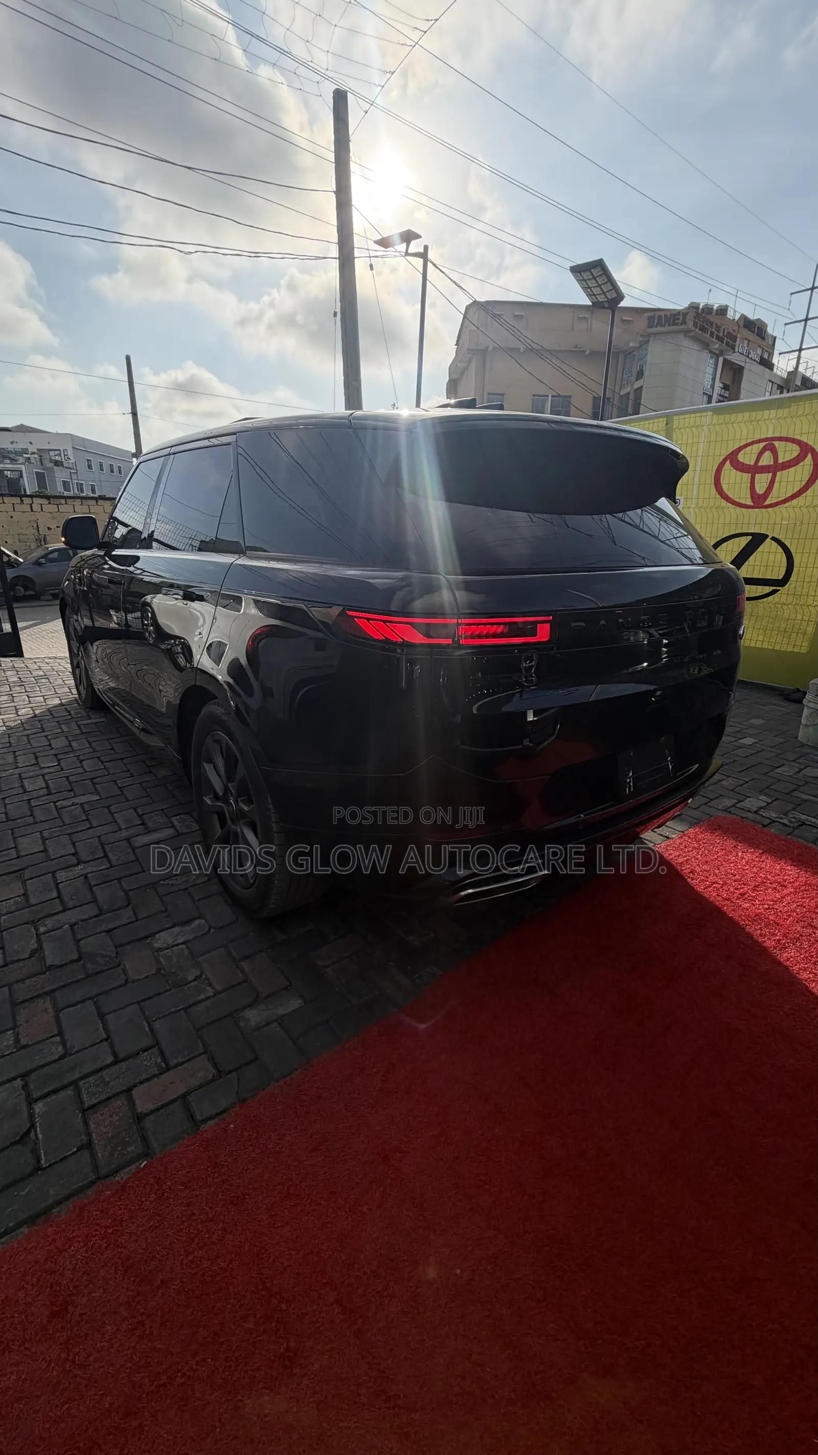 Land Rover Range Rover Sport P400 SE Dynamic 4WD 2023 Black