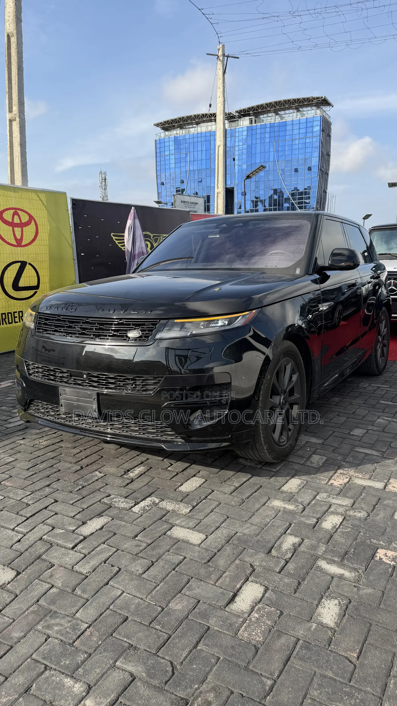 Land Rover Range Rover Sport P400 SE Dynamic 4WD 2023 Black