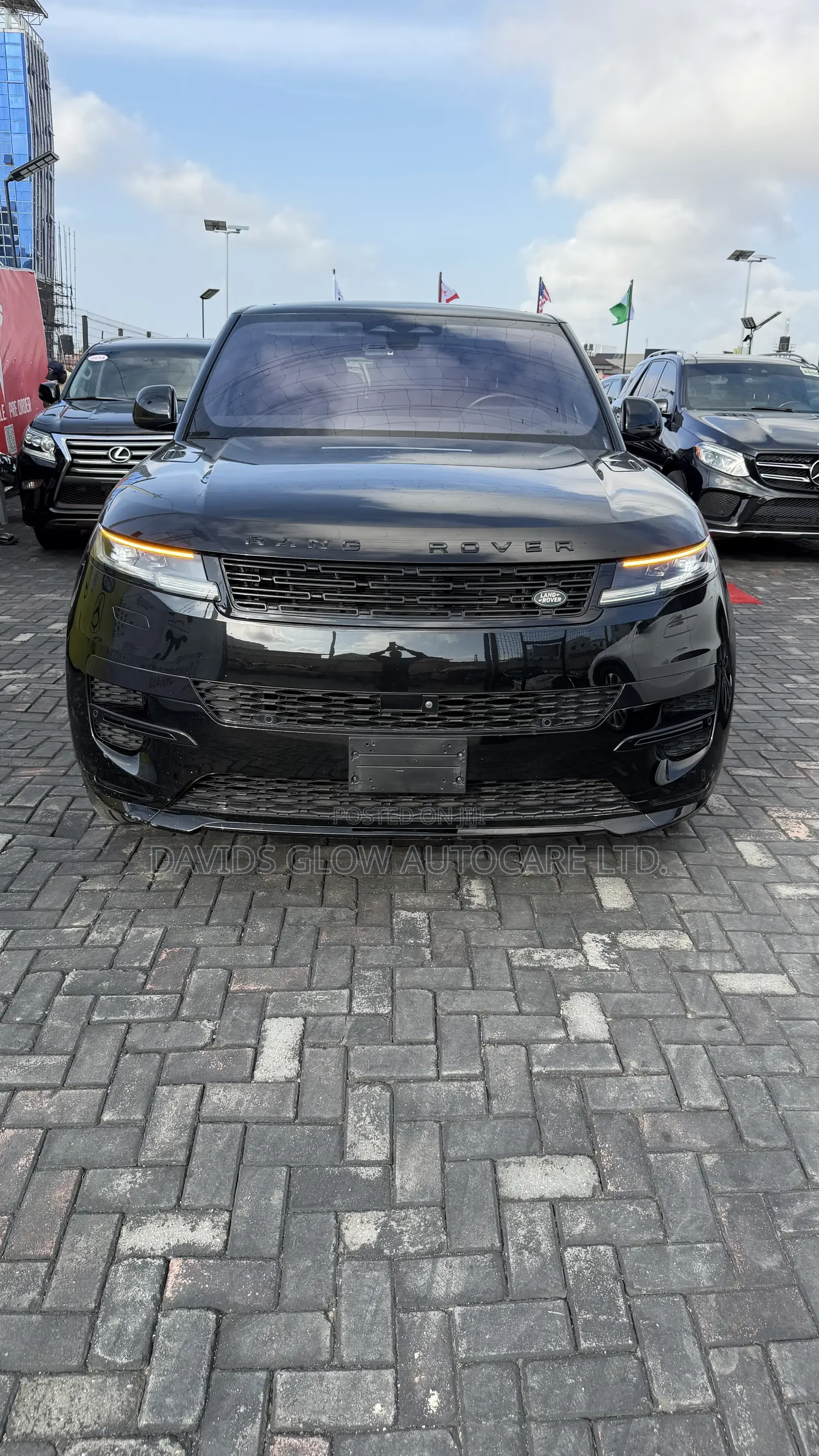 Land Rover Range Rover Sport P400 SE Dynamic 4WD 2023 Black
