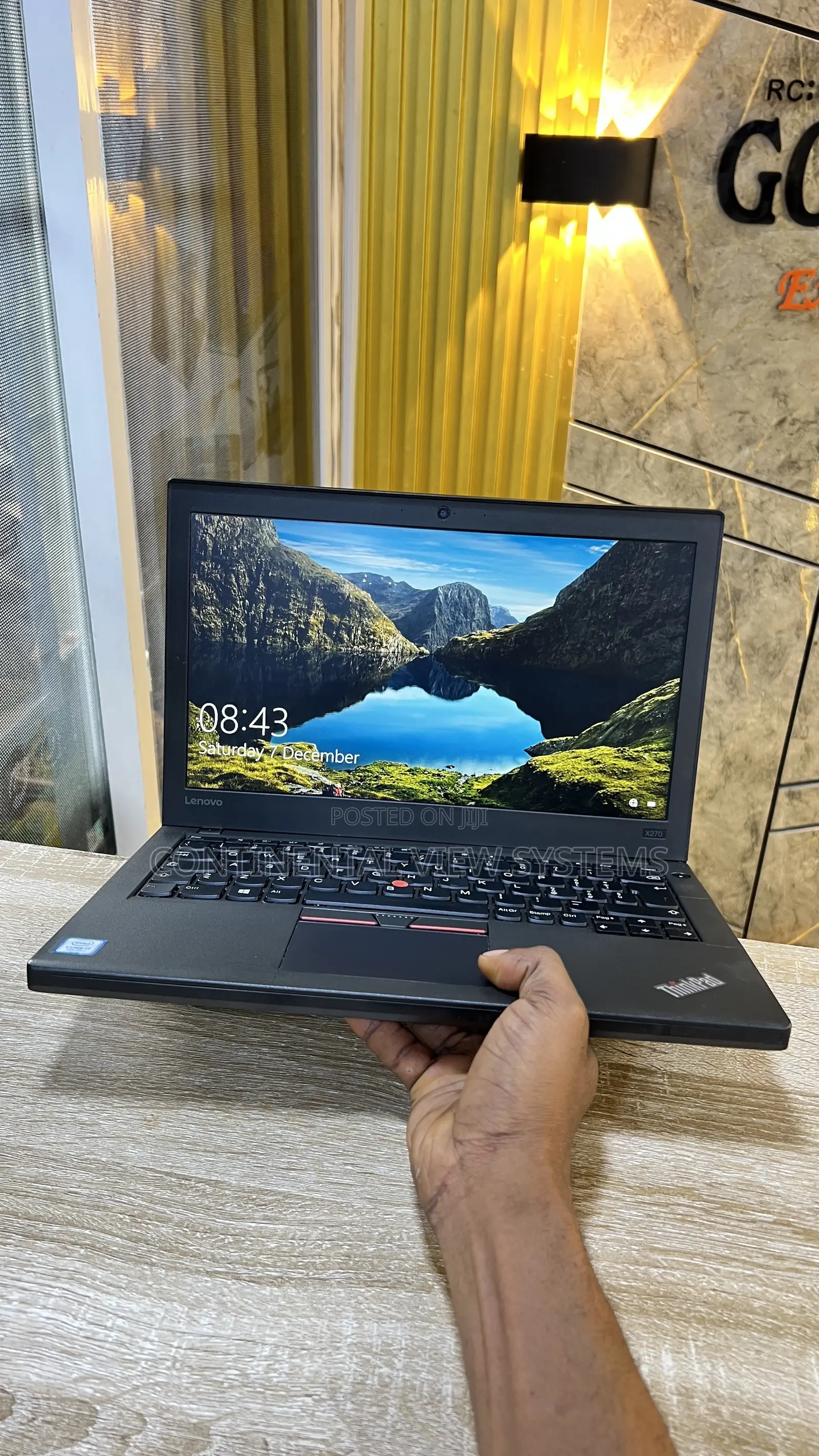 Laptop Lenovo ThinkPad X270 4GB Intel Core i7 SSD 128GB