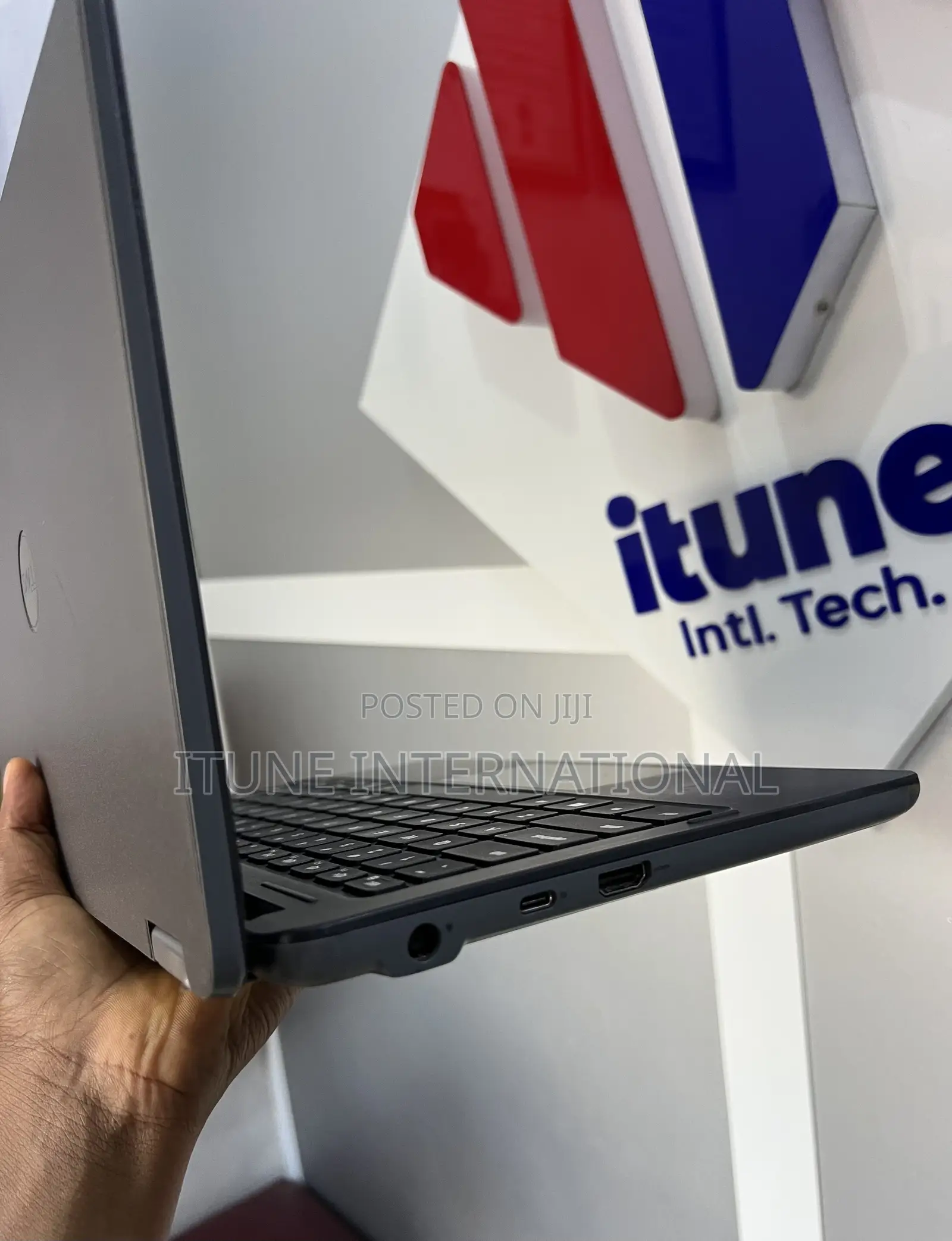Laptop Dell Latitude 3120 4GB Intel Pentium SSD 128GB