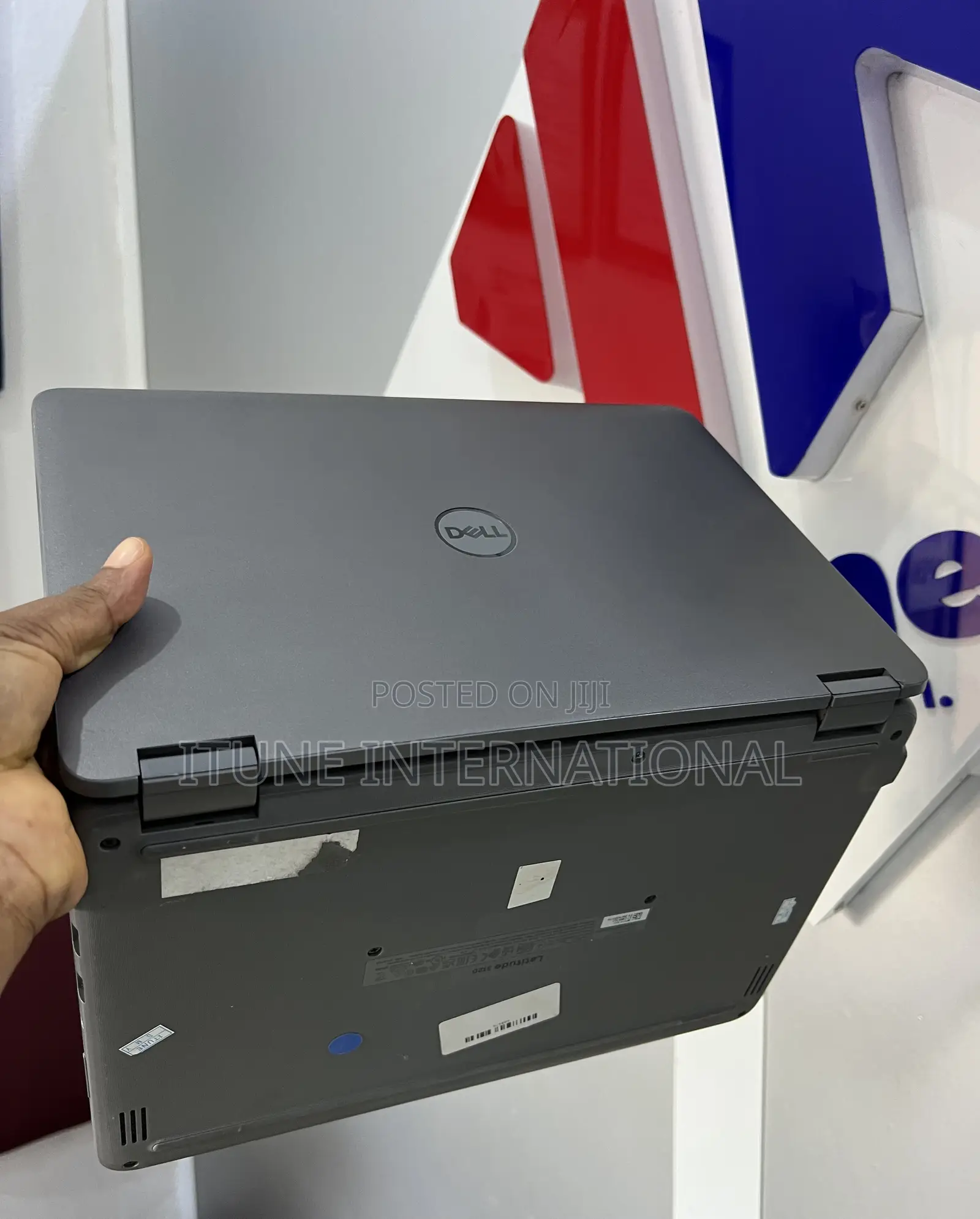 Laptop Dell Latitude 3120 4GB Intel Pentium SSD 128GB