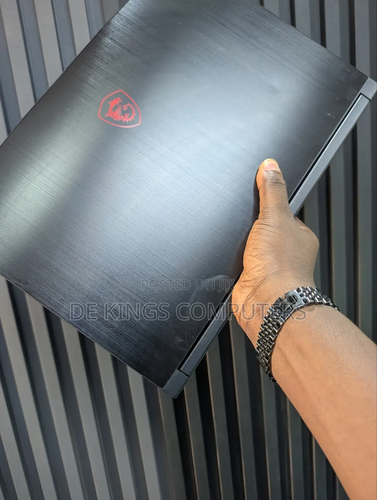 Laptop MSI GF65 Thin 10UE 16GB Intel Core i7 SSD 512GB
