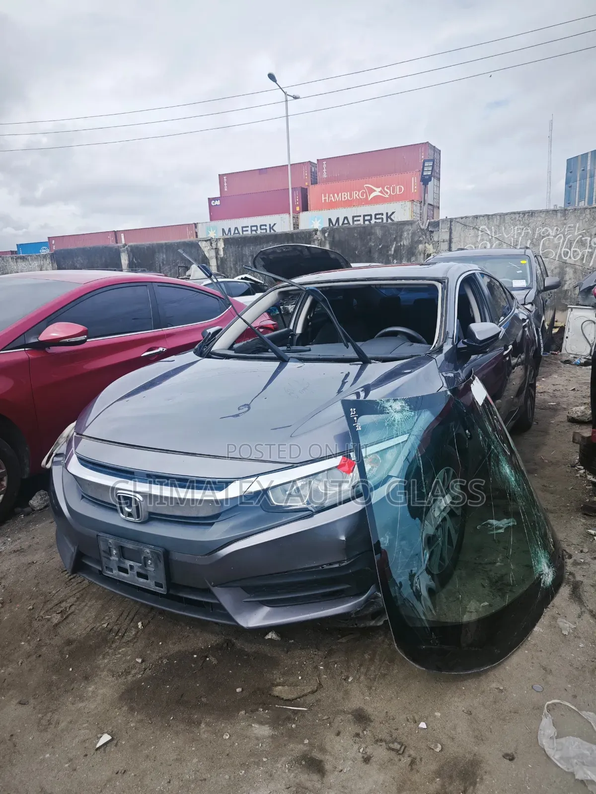 2018 Honda Civic Windscreen Glass Available Installed at Chimatex