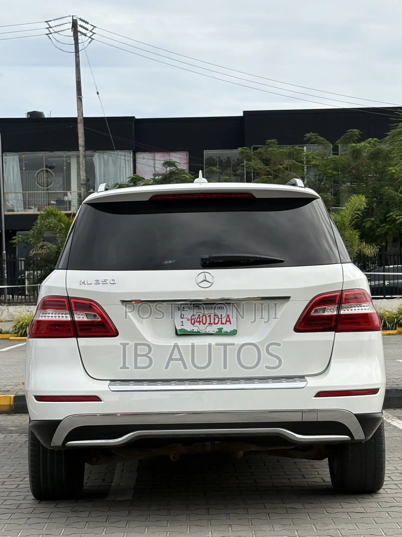 Mercedes-Benz M Class ML350 4dr SUV (3.5L 6cyl 7A) 2015 White