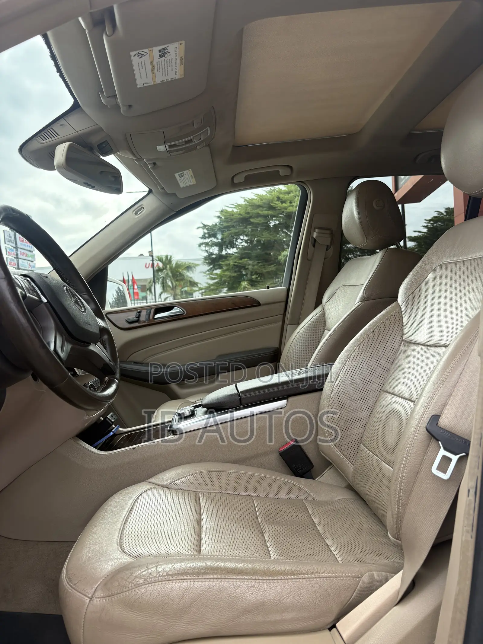 Mercedes-Benz M Class ML350 4dr SUV (3.5L 6cyl 7A) 2015 White