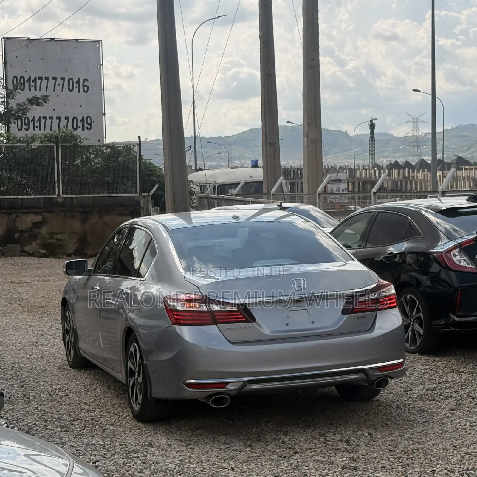 Honda Accord EX-L V6 4dr Sedan FWD (3.5L 6cyl 6A) 2017 Silver