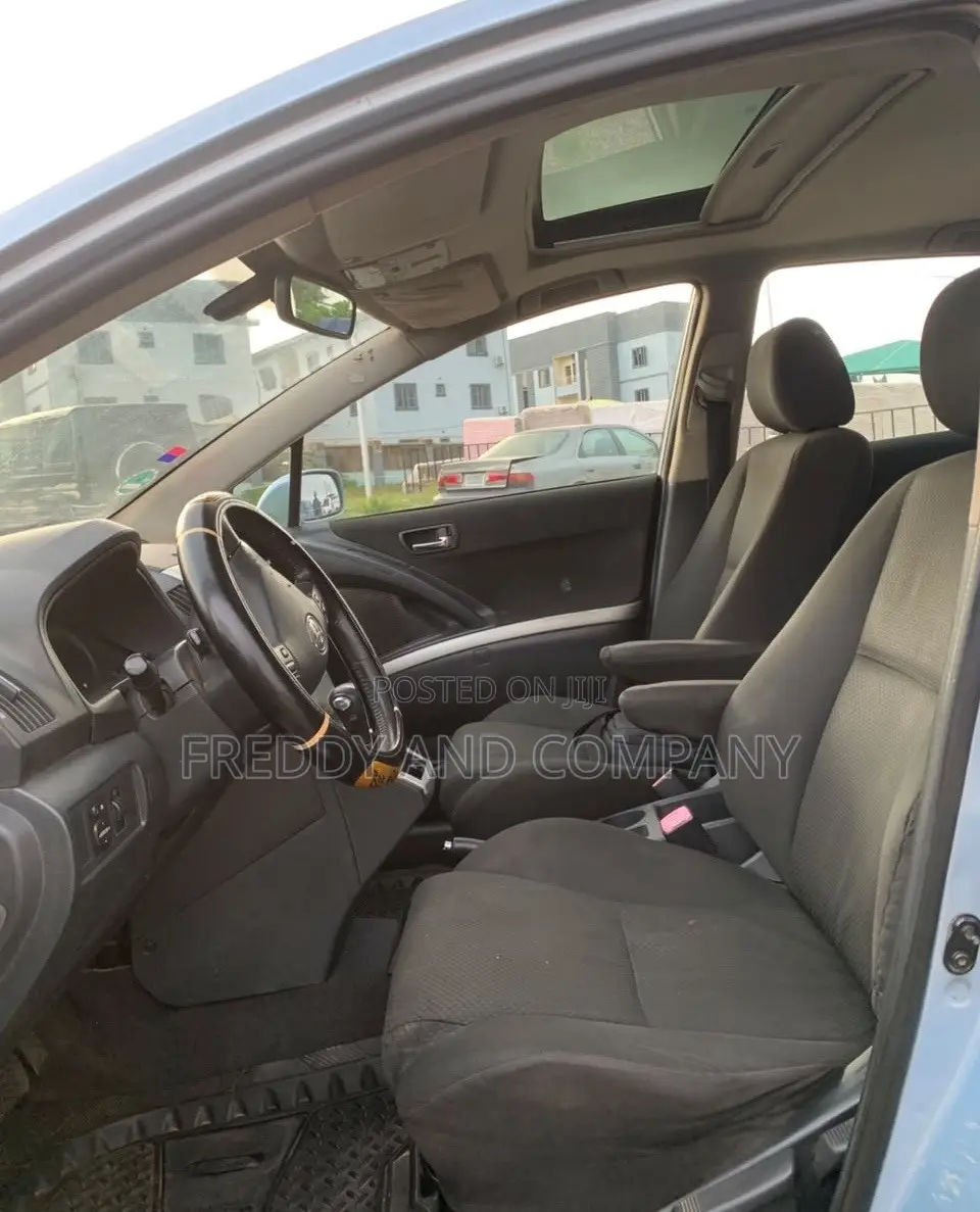Toyota Corolla LE 2006 Blue