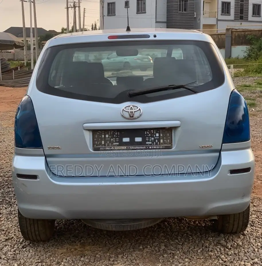 Toyota Corolla LE 2006 Blue