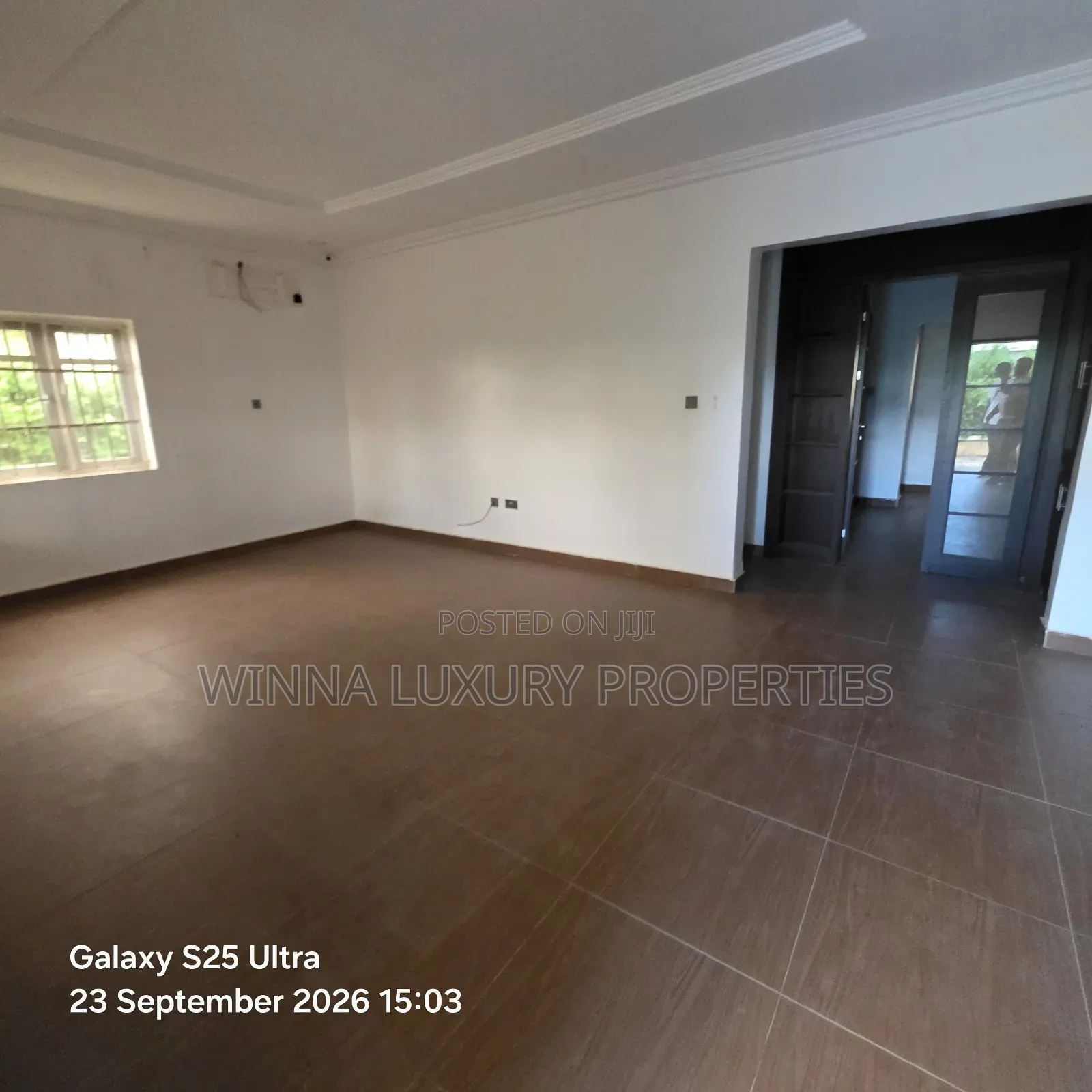 5bdrm Bungalow in Von Garden Estate, Lugbe District for sale
