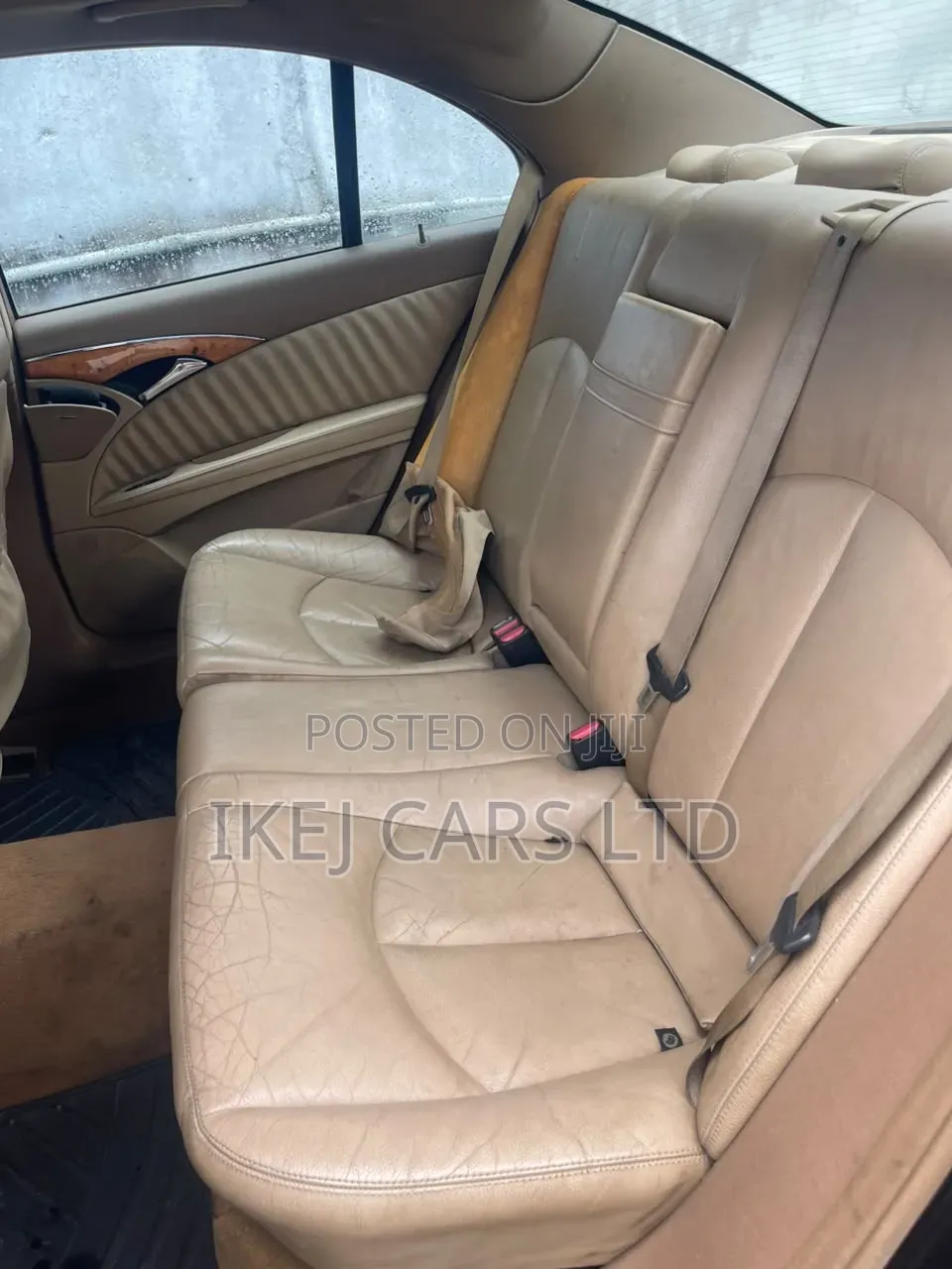 Mercedes-Benz E300 2007 Black