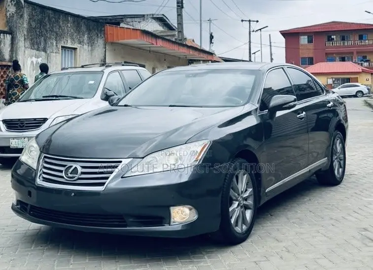Lexus ES 350 2011 Gray
