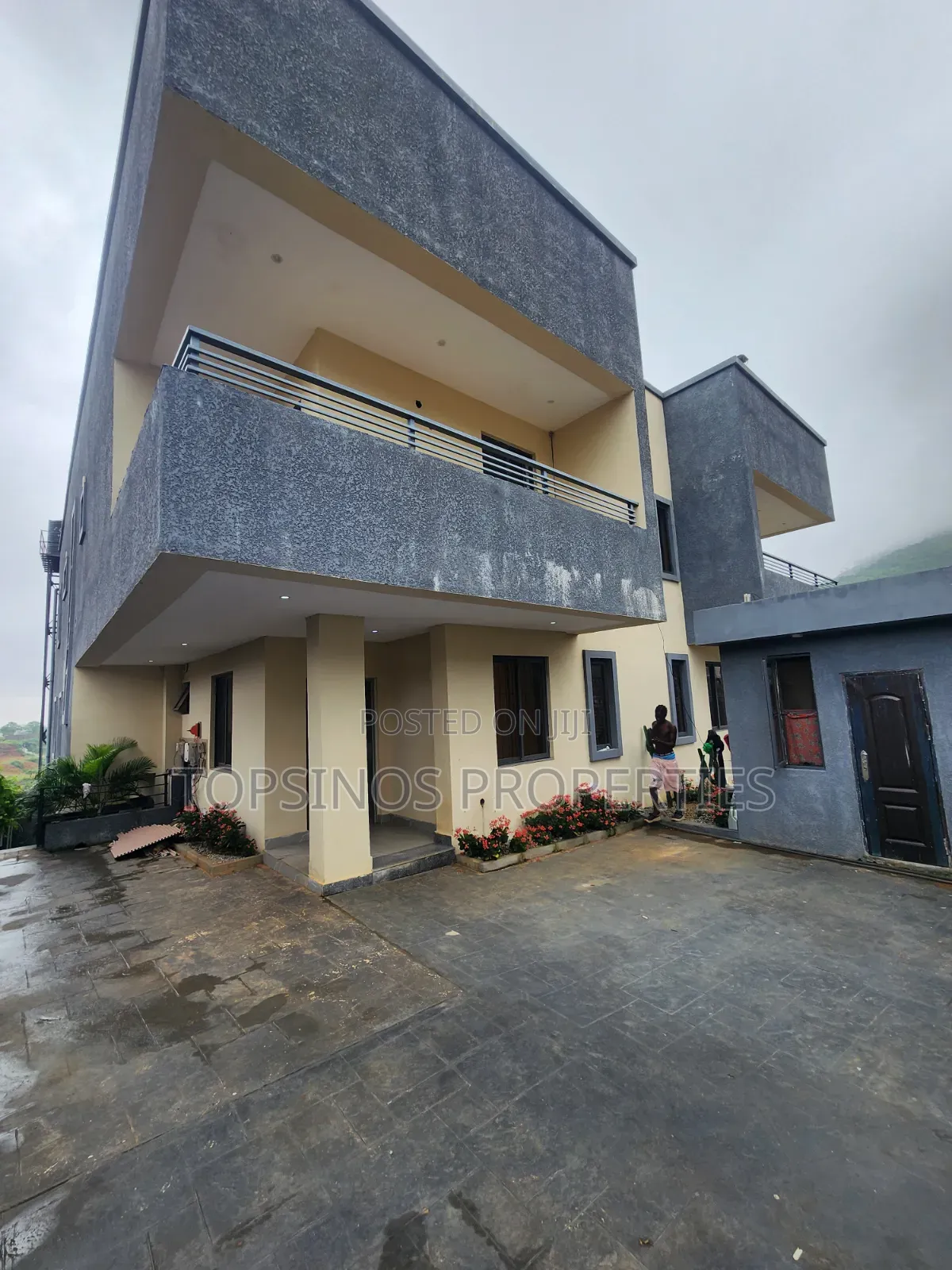 4bdrm Duplex in Dawaki for rent