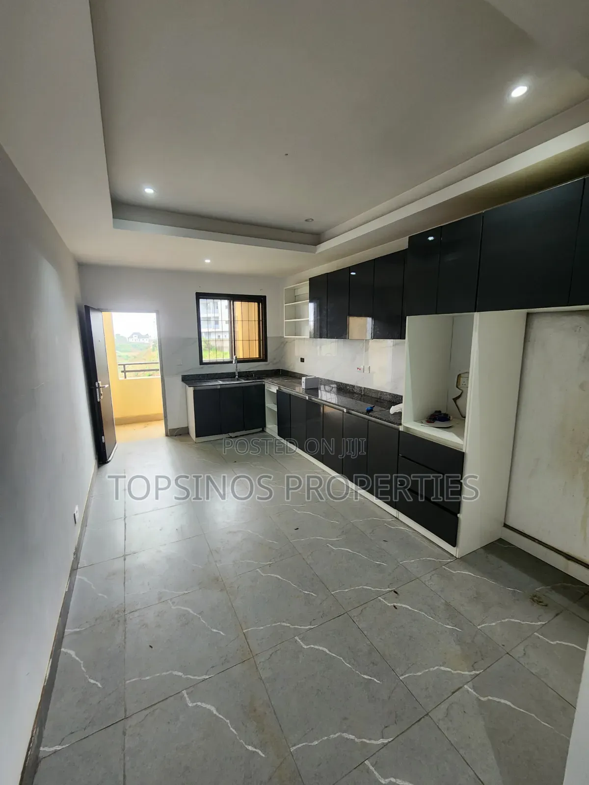 4bdrm Duplex in Dawaki for rent
