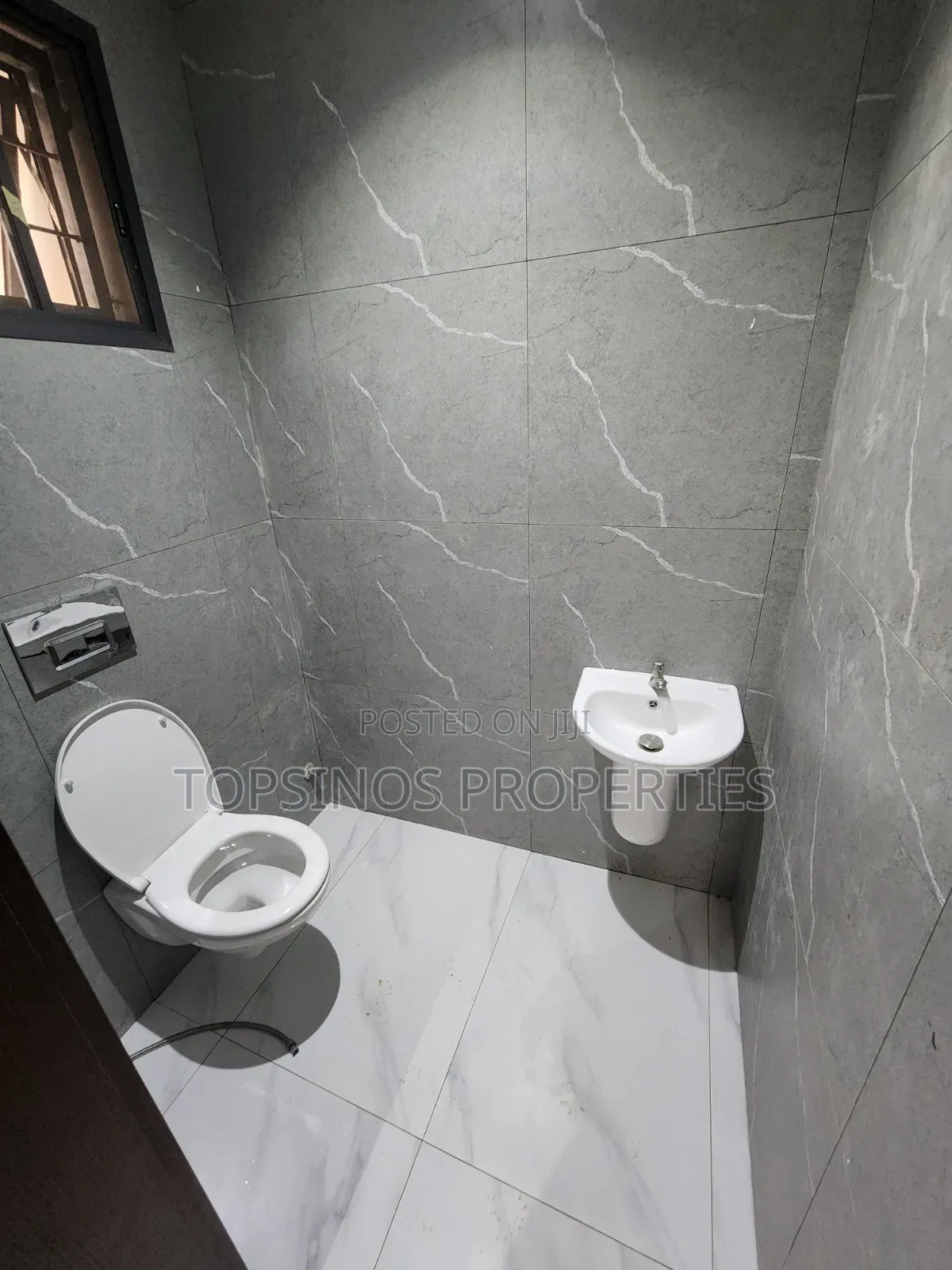 4bdrm Duplex in Dawaki for rent
