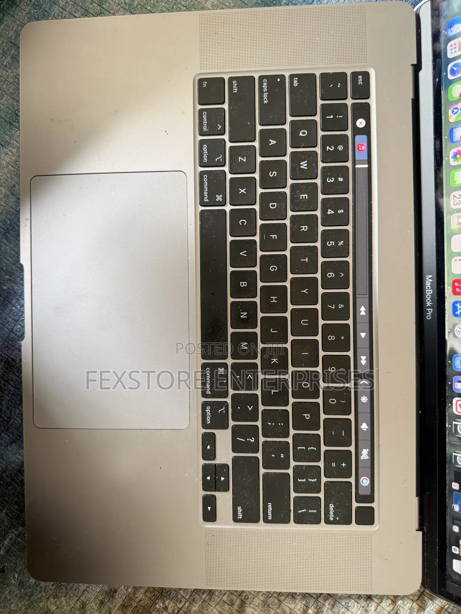 Laptop Apple MacBook Pro 2019 16GB Intel Core i7 SSD 500GB