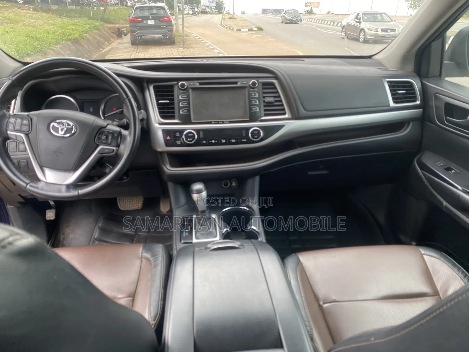 Toyota Highlander LE V6 4x2 (3.5L 6cyl 6A) 2016 Blue