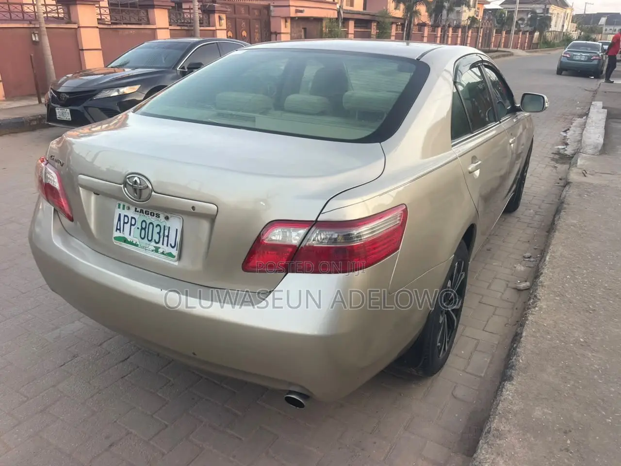Toyota Camry LE 4dr Sedan (2.4L 4cyl 5A) 2007 Gold