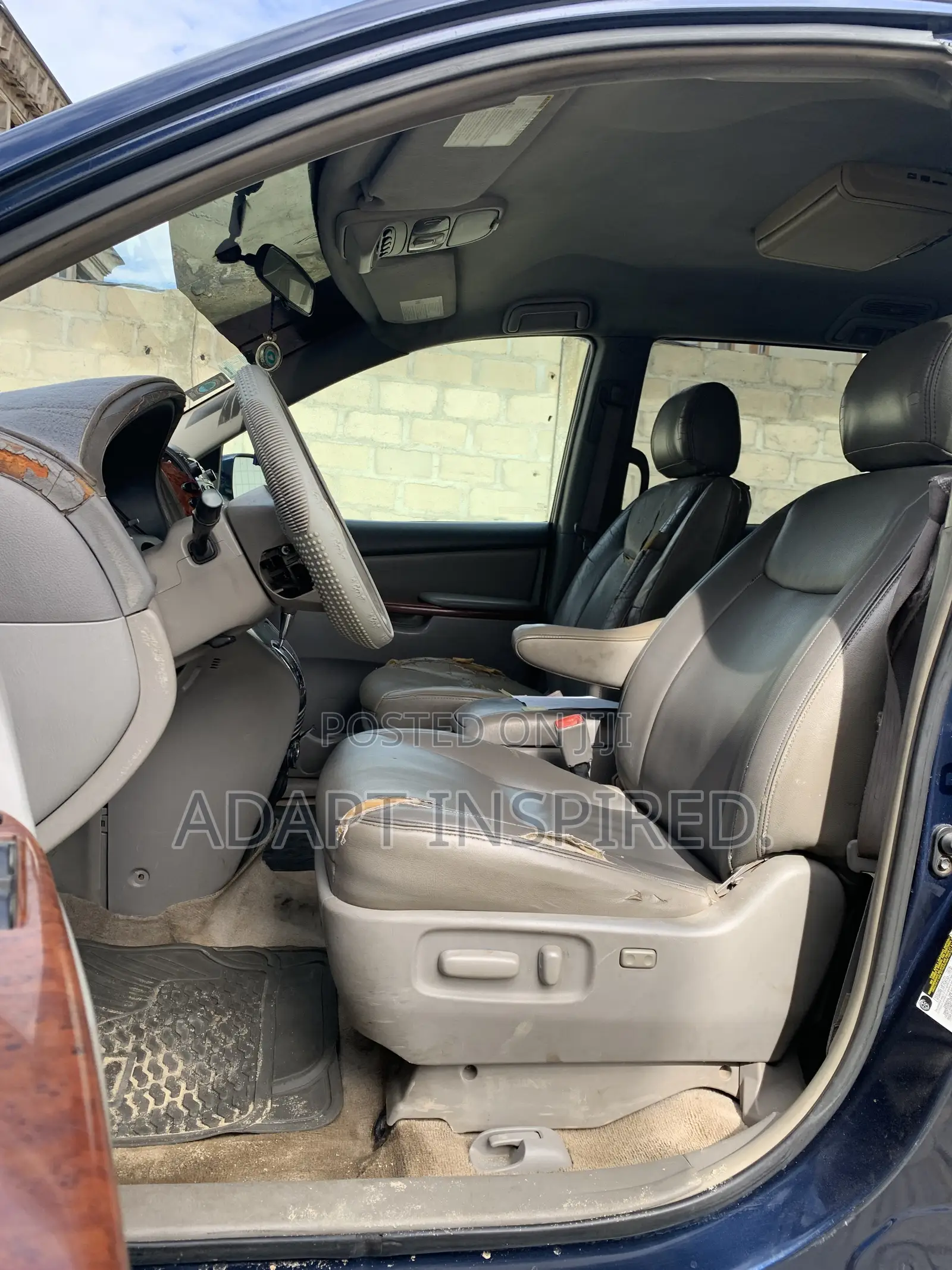 Toyota Sienna 2005 Blue