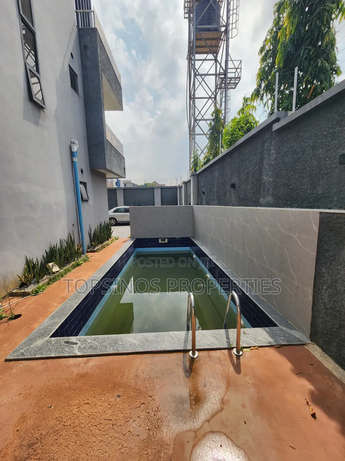 5bdrm Duplex in Life Camp for rent