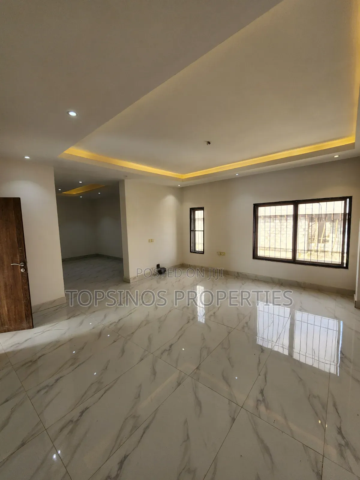 5bdrm Duplex in Life Camp for rent
