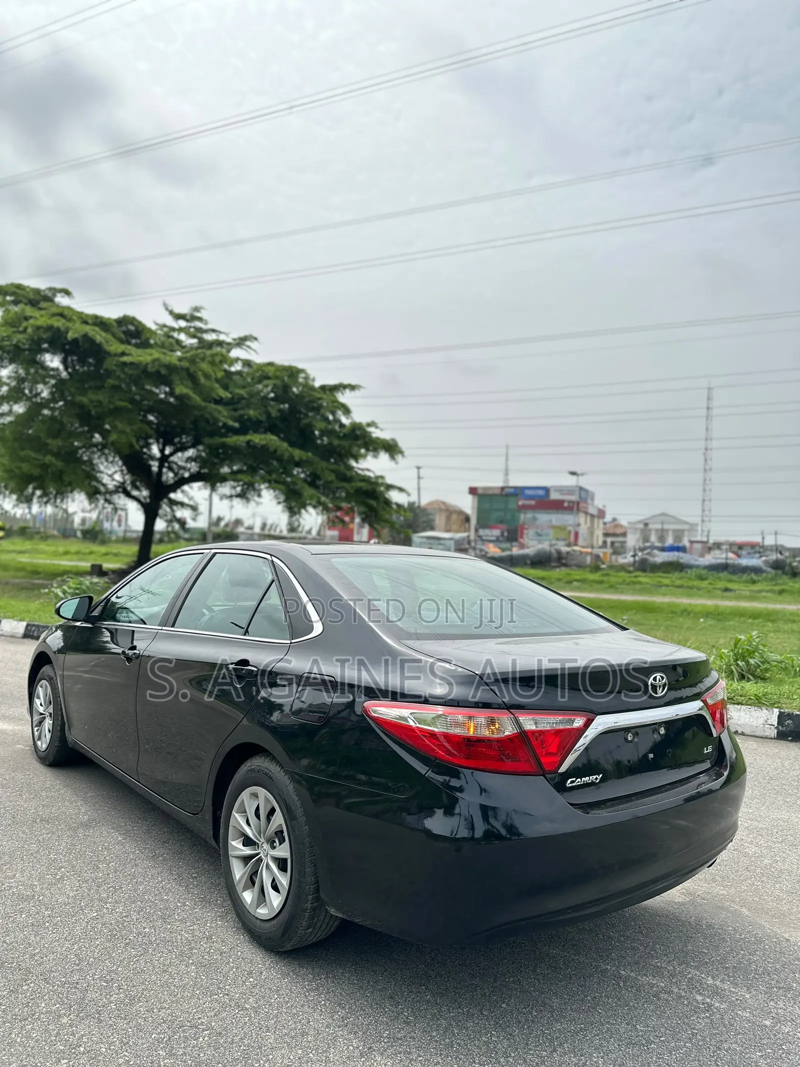 Toyota Camry LE 4dr Sedan (2.5L 4cyl 6A) 2017 Black