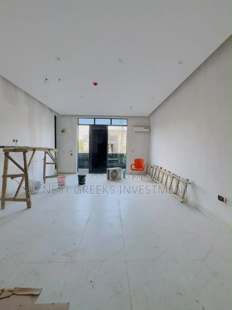 3bdrm Apartment in Ikeja GRA for sale