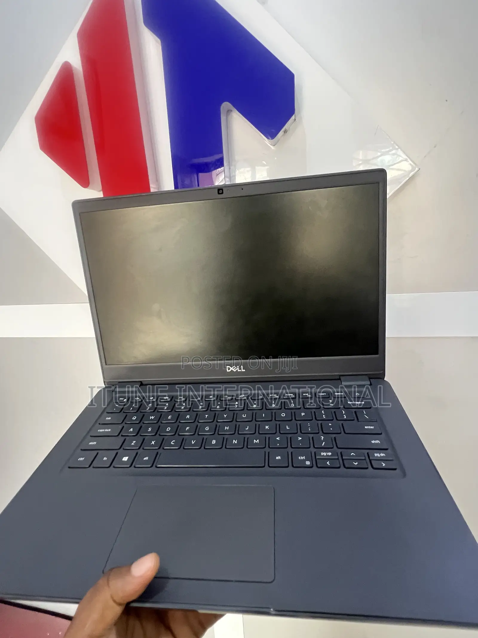Laptop Dell Latitude 3410 4GB Intel Core i3 HDD 500GB