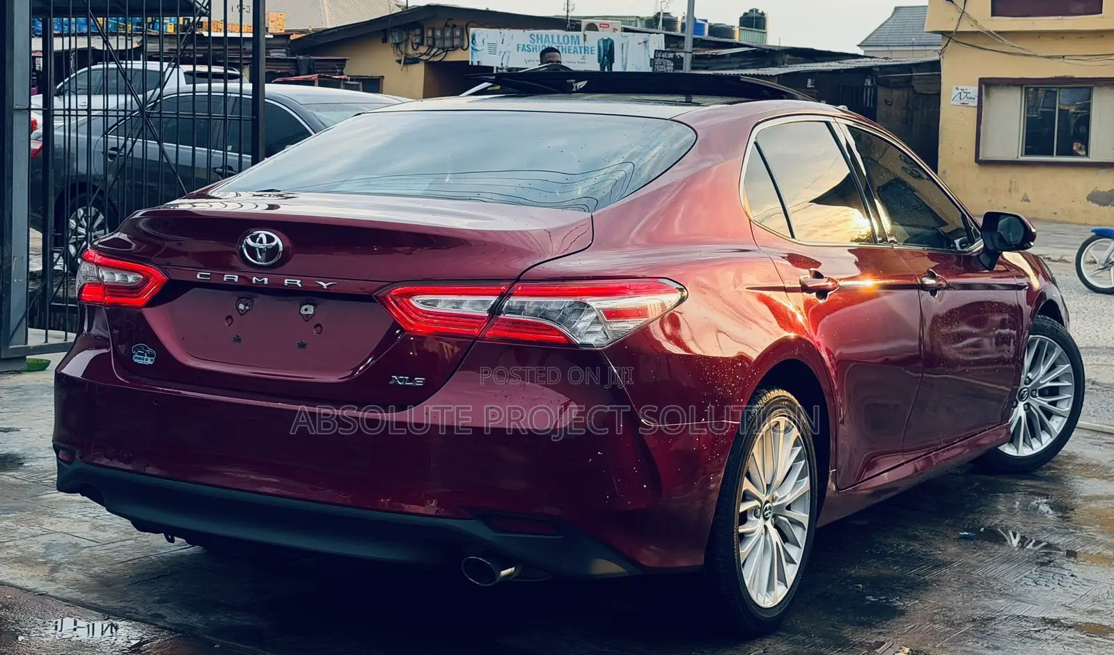 Toyota Camry 2018 Burgundy