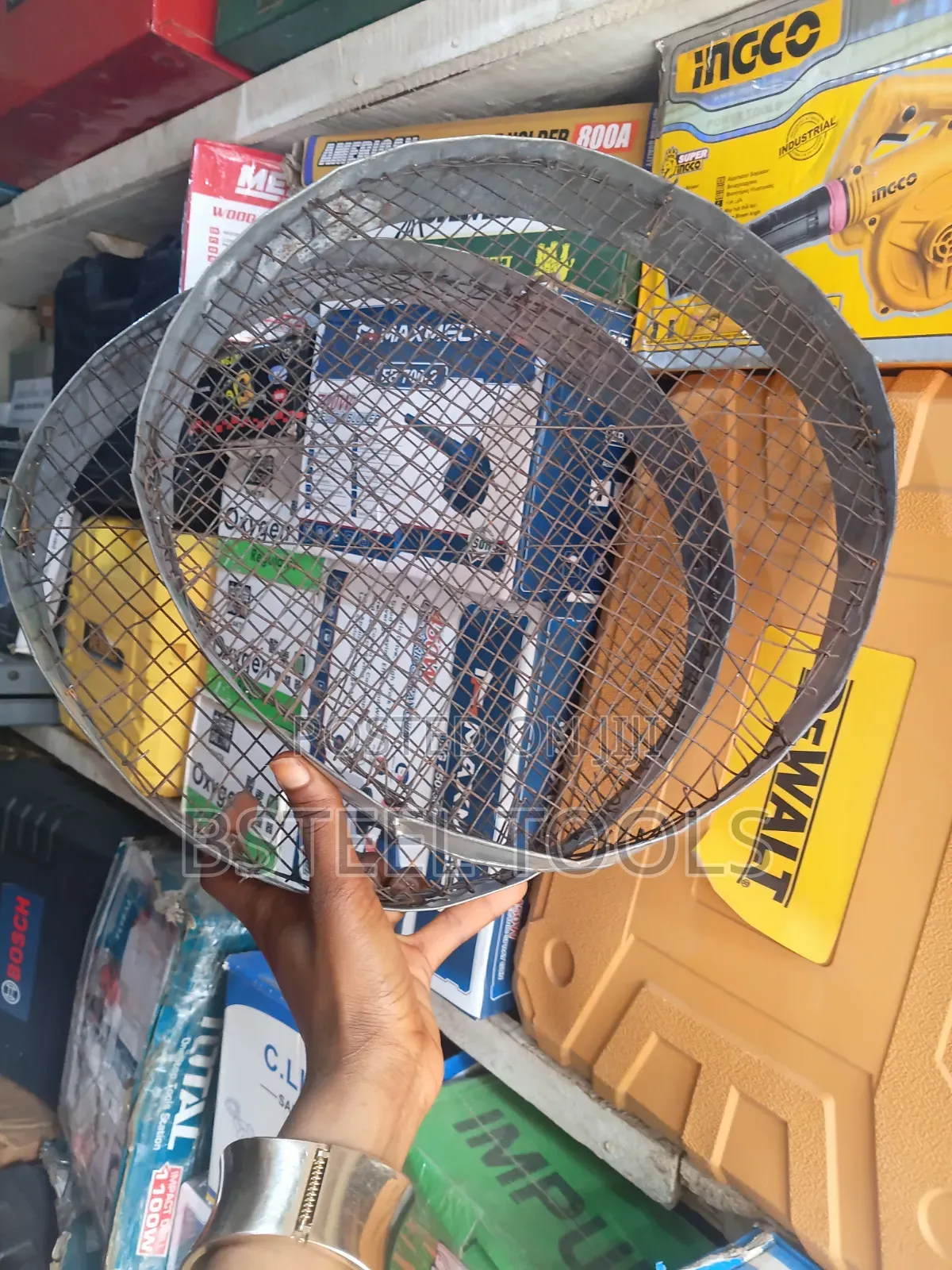 Sieve – Construction Agricultural Sieving Tool