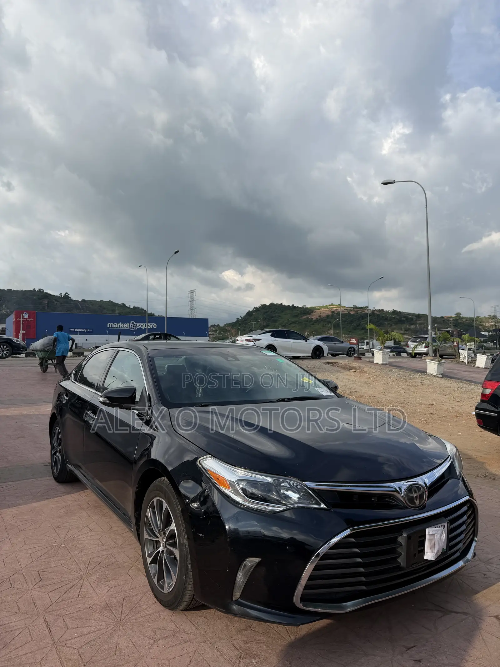 Toyota Avalon 2017 Black