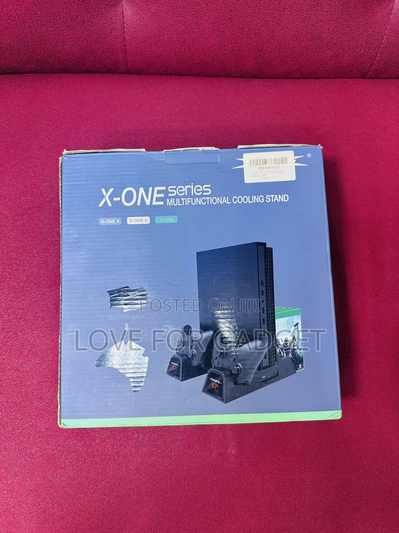 Multifunctional Cooling Stand for Gaming Console
