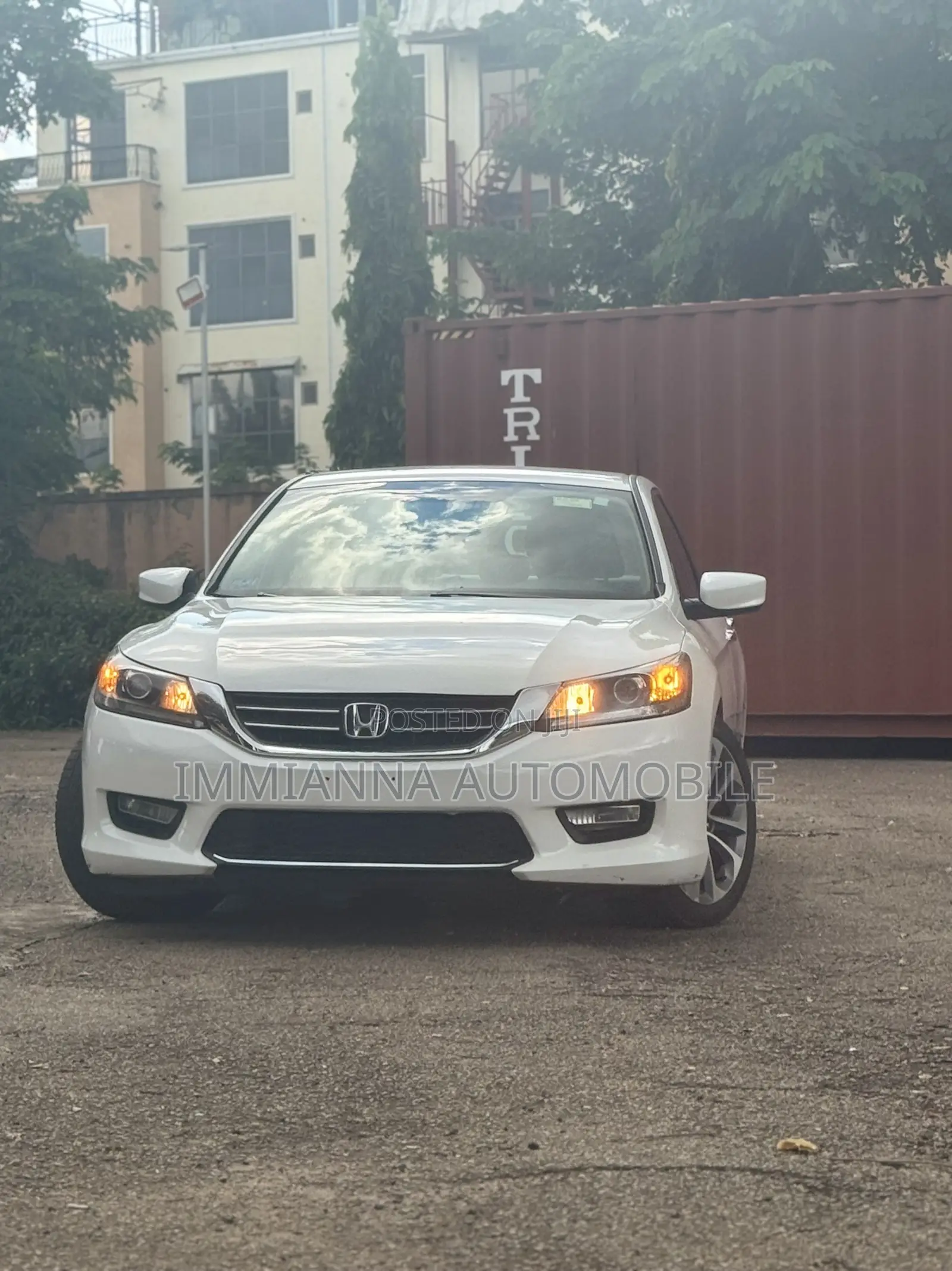 Honda Accord EX 4dr Sedan FWD (2.4L 4cyl 2A) 2013 White