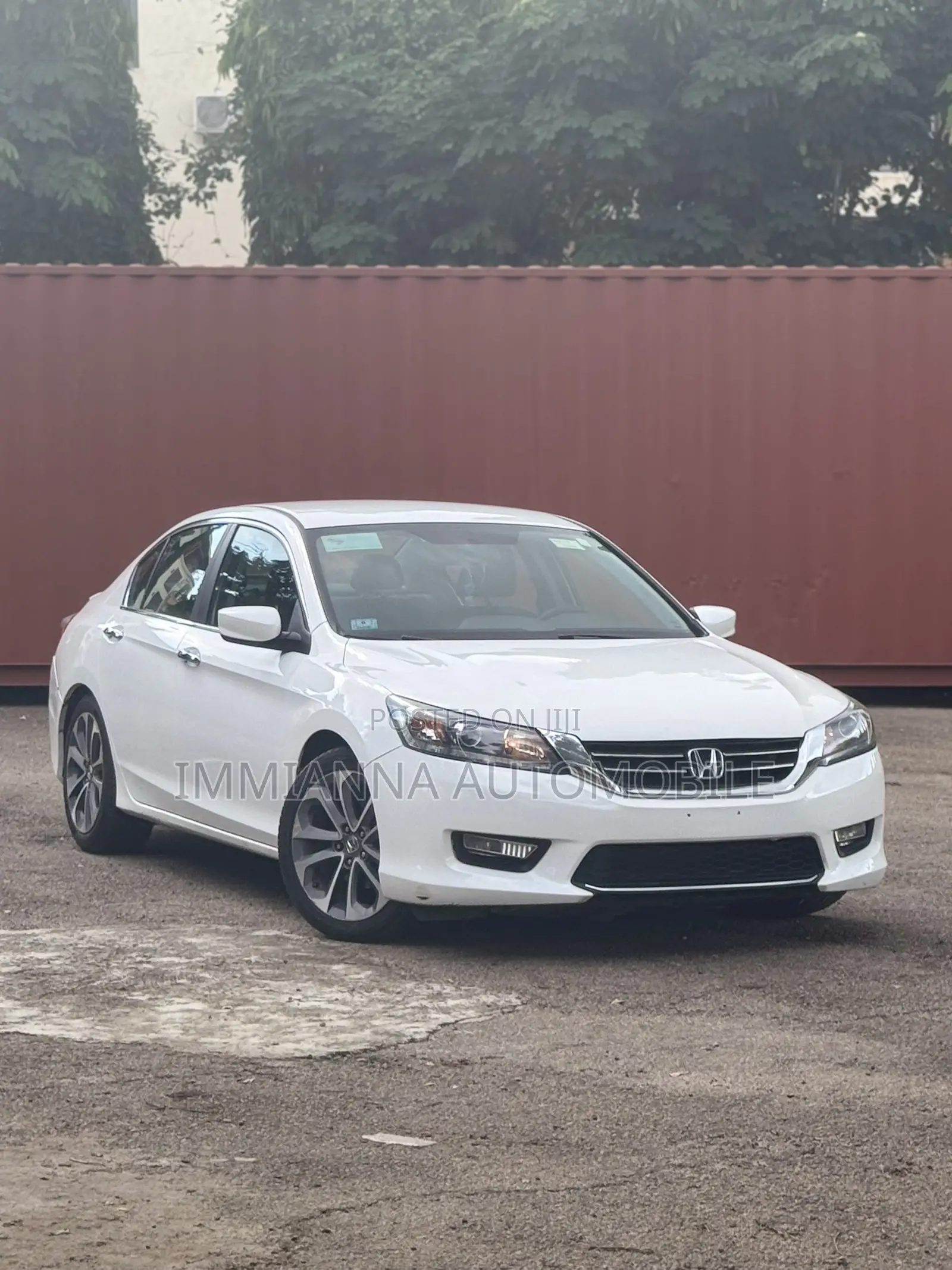 Honda Accord EX 4dr Sedan FWD (2.4L 4cyl 2A) 2013 White