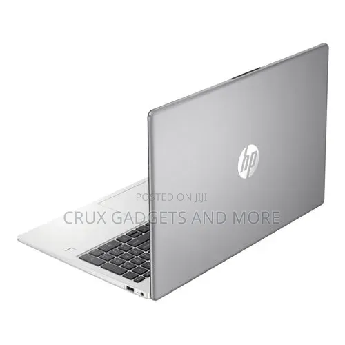 New Laptop HP 250 G10 8GB Intel Core i5 SSD 512GB
