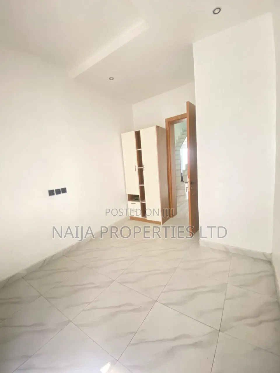 4bdrm Duplex in Orchid, Ikota for rent