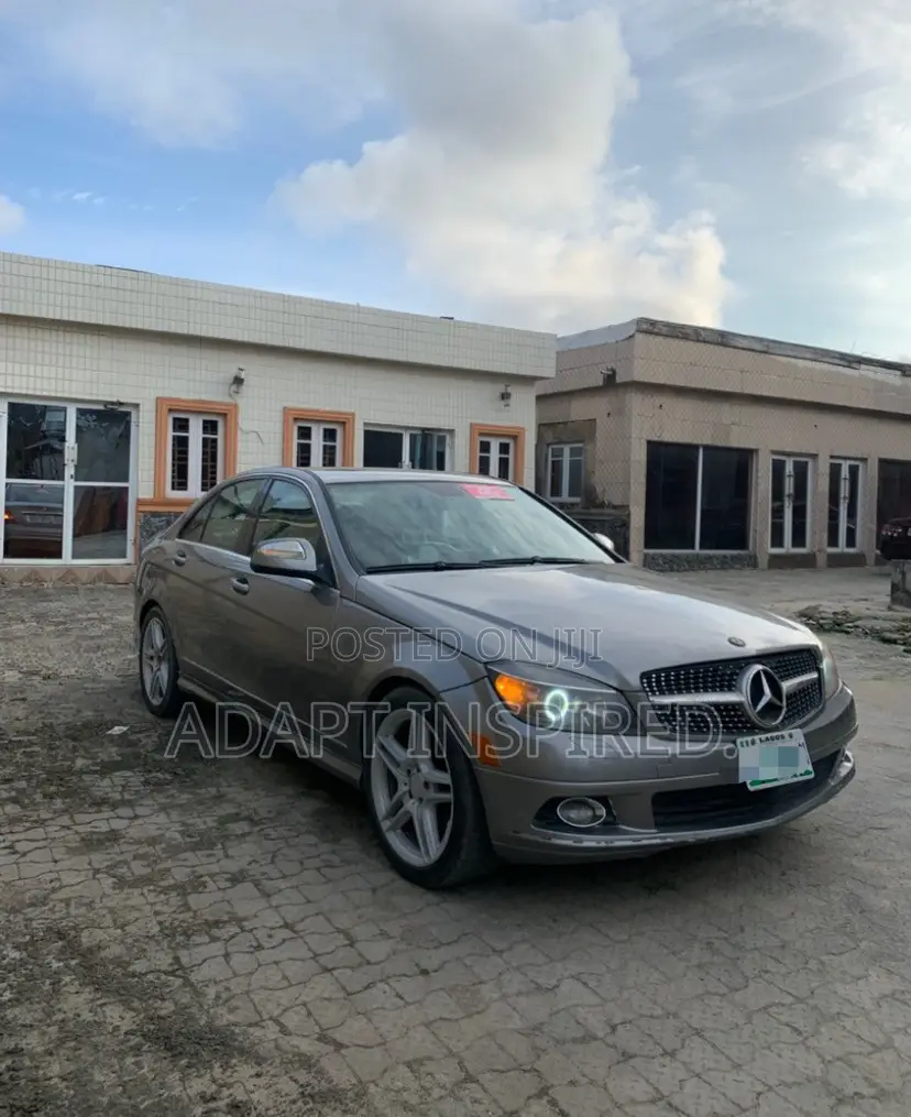 Mercedes-Benz C300 2009 Silver