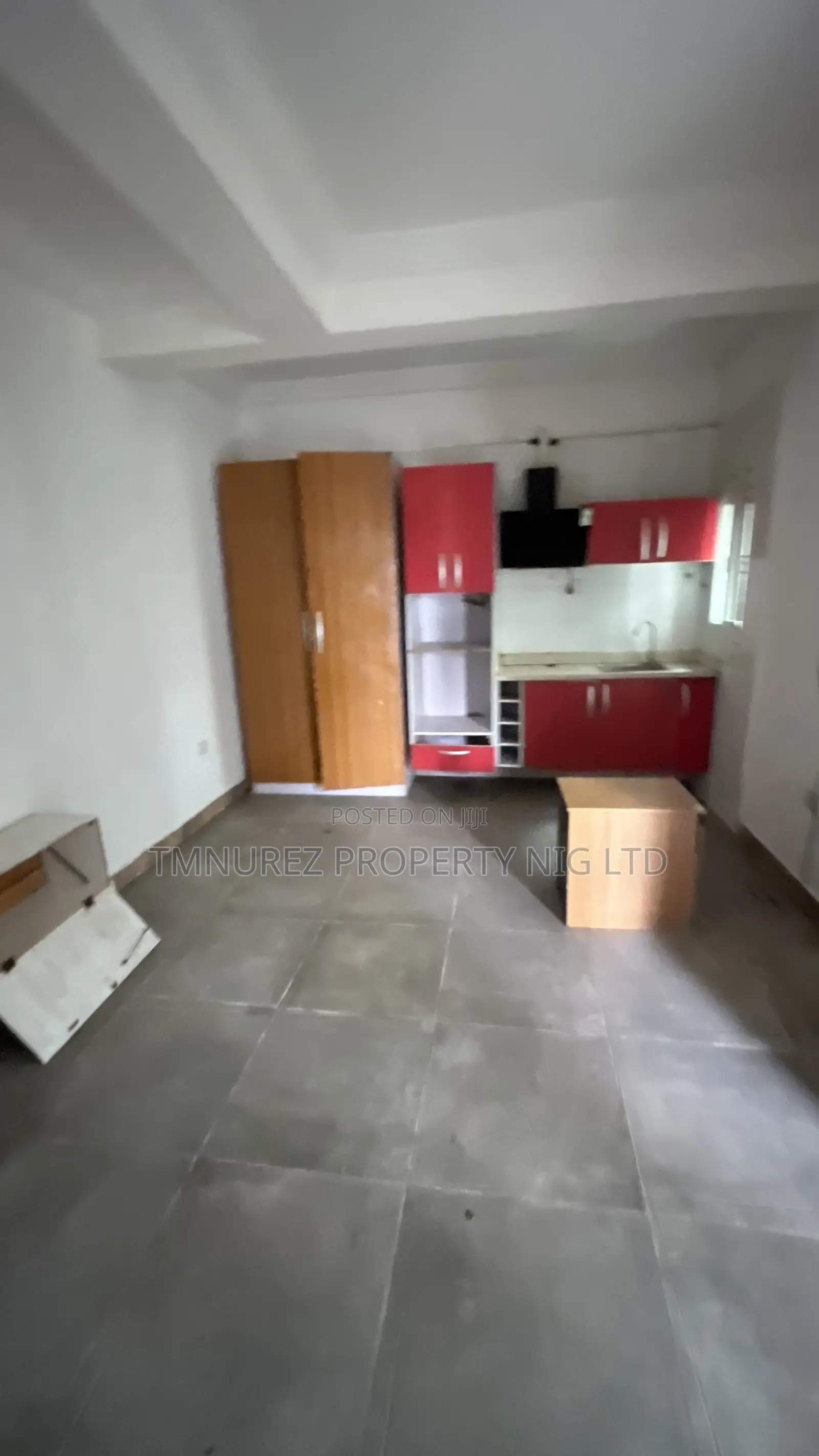 Studio Apartment in Ikate Good Area for rent