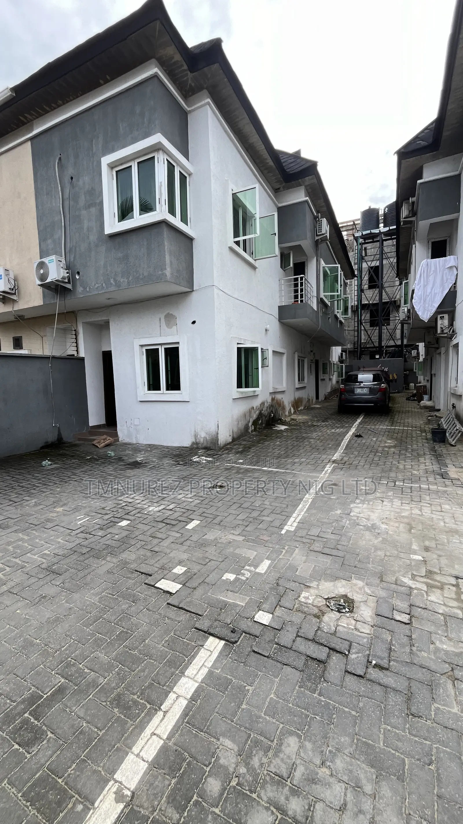 Studio Apartment in Ikate Good Area for rent